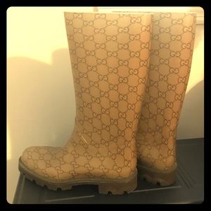 Gucci Edinburgh GG Rainboots